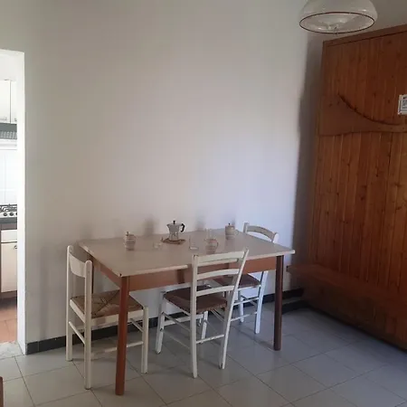 Trilocale In Baia Appartement
