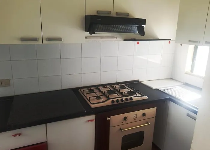 Trilocale In Baia Apartment